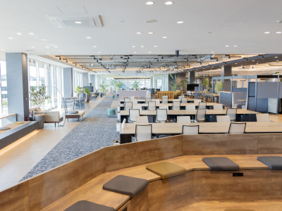 (木視率が中級レベルのオフィス)